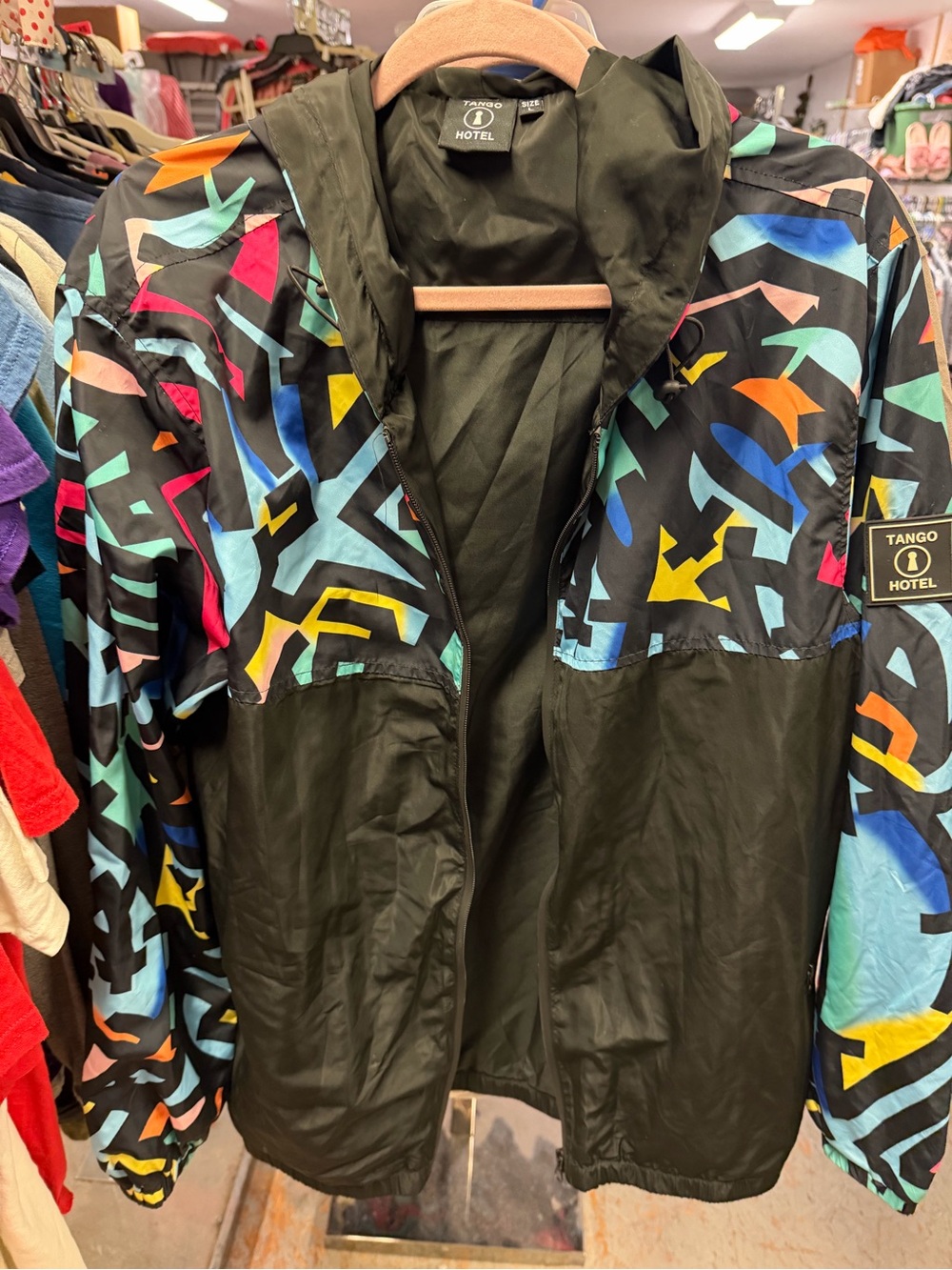 Tango Hotel Cram Windbreaker Jacket Men’s Large Abstract Street Art Hooded
